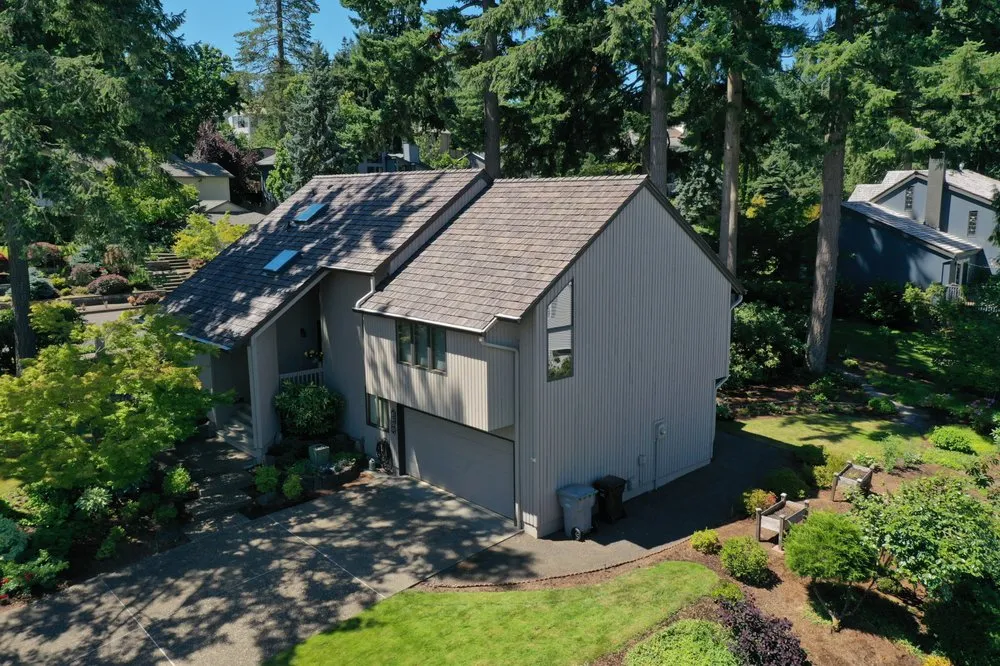 Slide of Roof Life Of Oregon