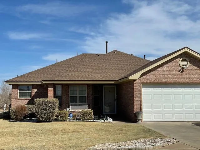 Licensed flat roof repair experts serving Ropesville, TX - Roof Master & Construction