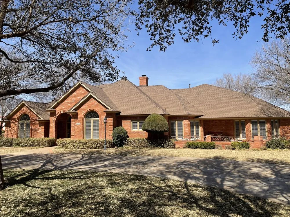 Expert shingle roofing service for fast service across Ropesville, TX - Roof Master & Construction