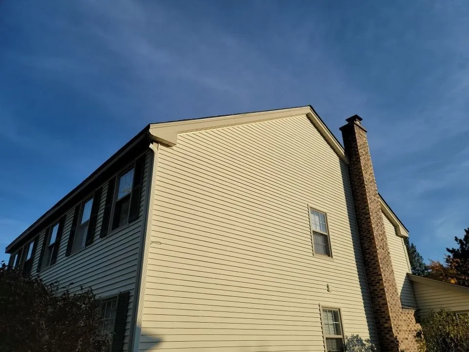 Slide of Roof-Masters and Master-Exteriors