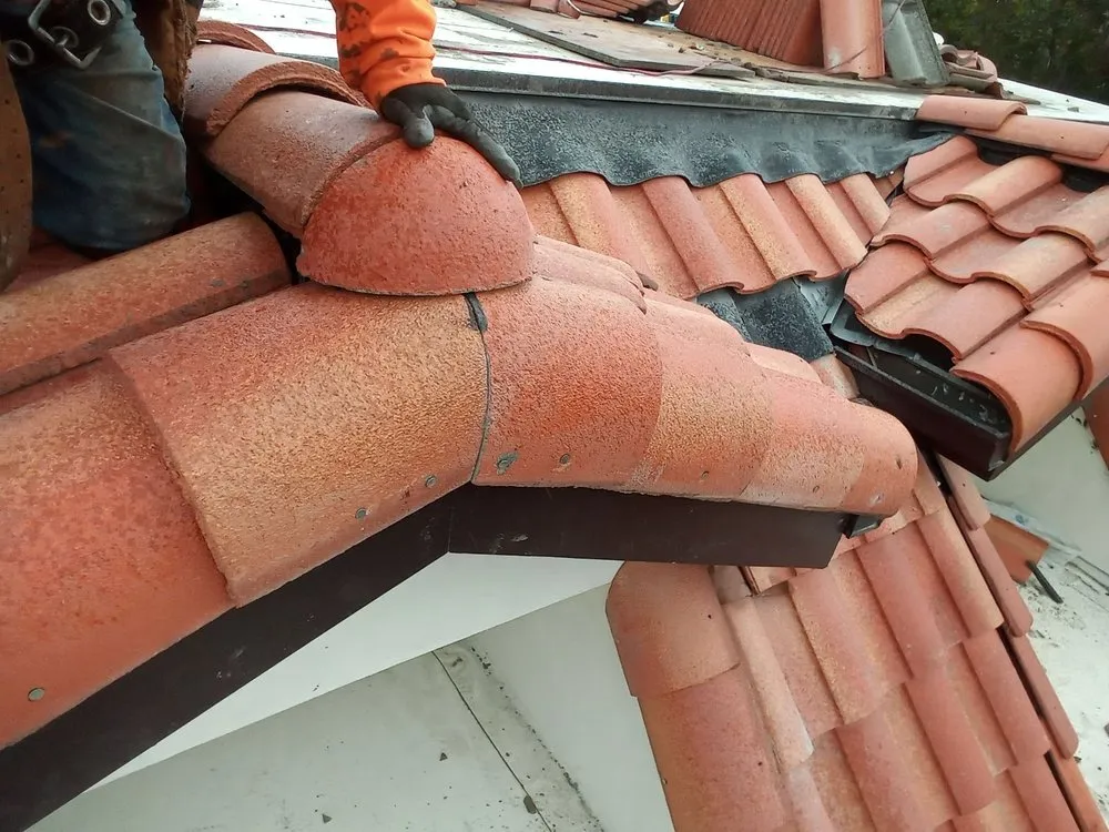 Slide of Roof Masters