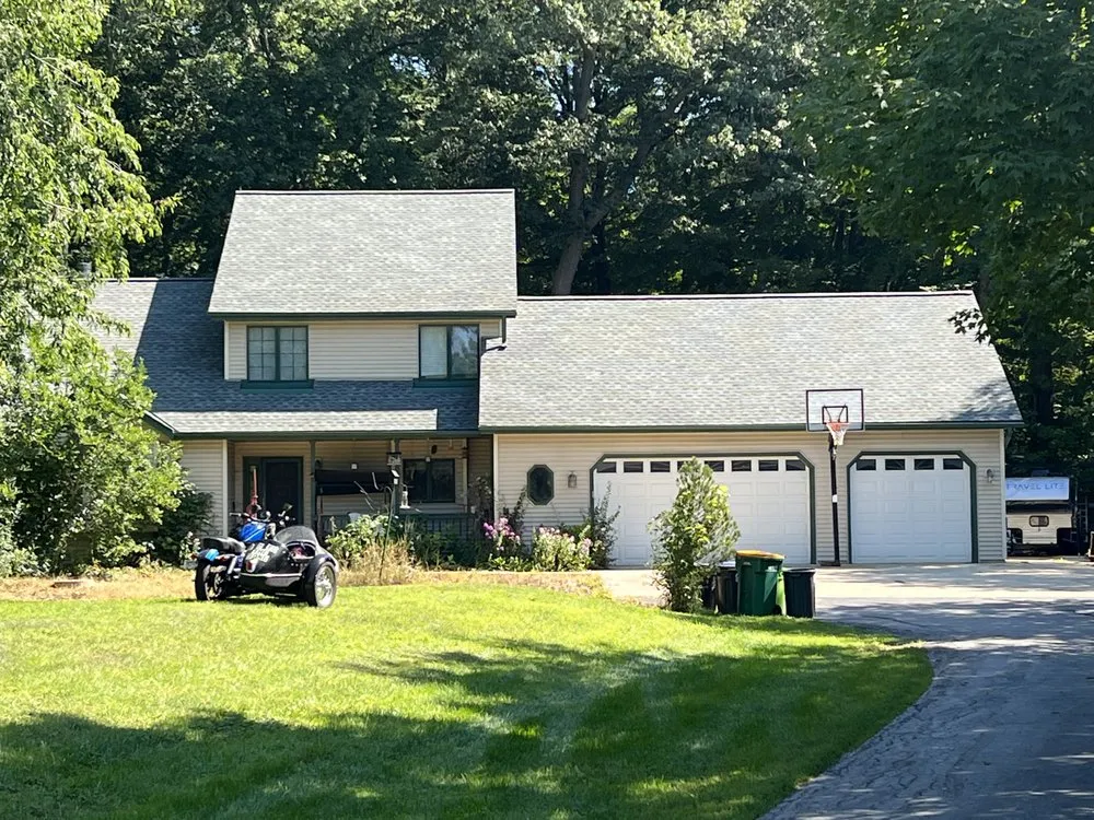 Slide of Roof Me Wisconsin