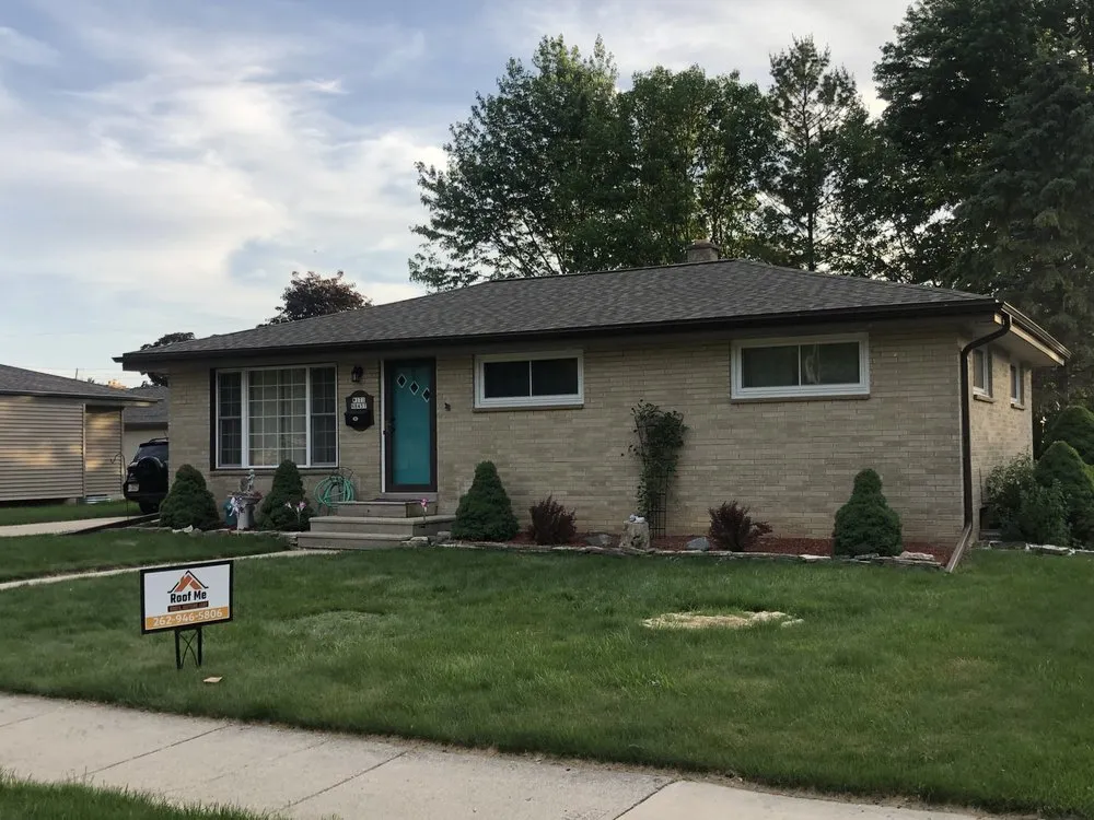 Slide of Roof Me Wisconsin