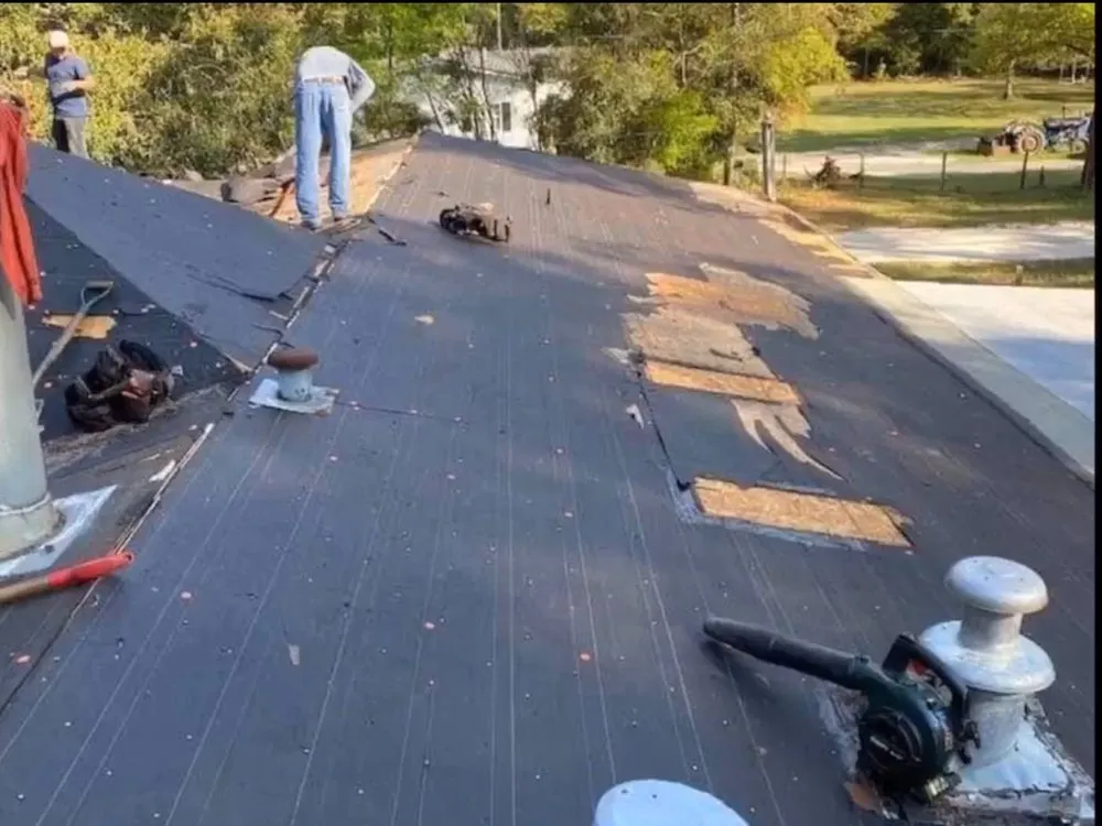 Slide of Roof Medics