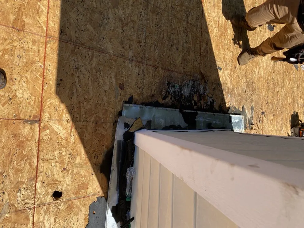 Slide of Roof Medics