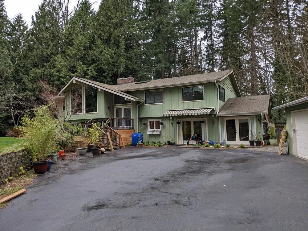 Slide of Roof Pros NW