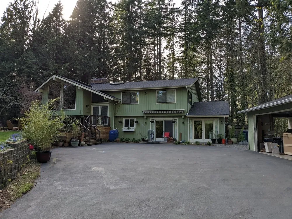 Slide of Roof Pros NW