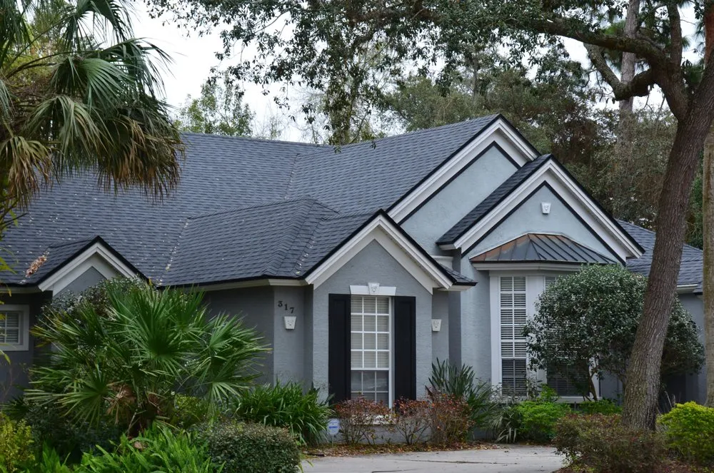 Slide of Roof Pros USA