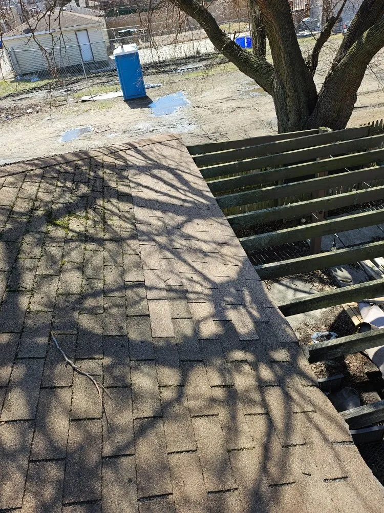 Slide of Roof Repair Specialist