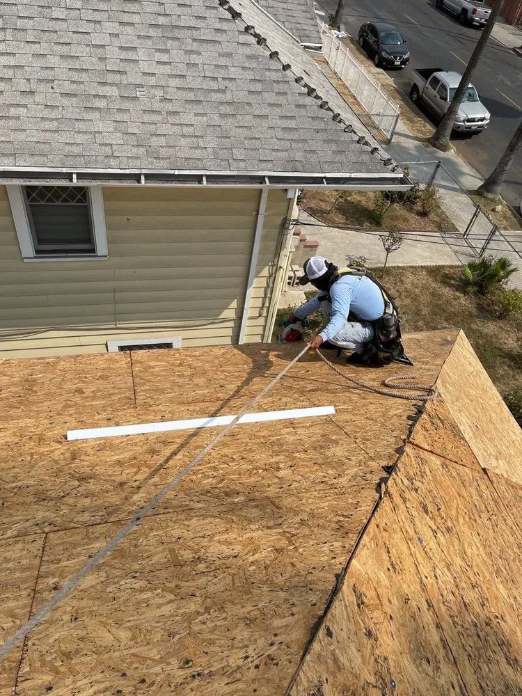 Slide of Roof Repair Specialist