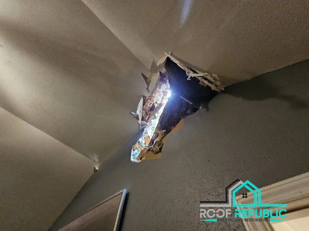 Slide of Roof Republic