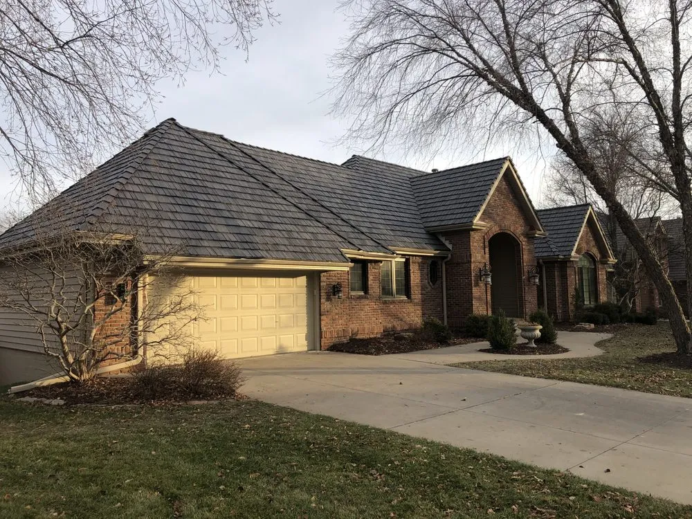 Slide of Roof Rite Exteriors