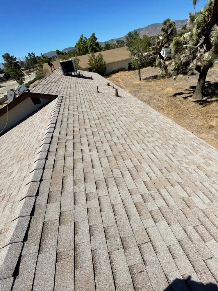 Slide of Roof-Rite Roofing