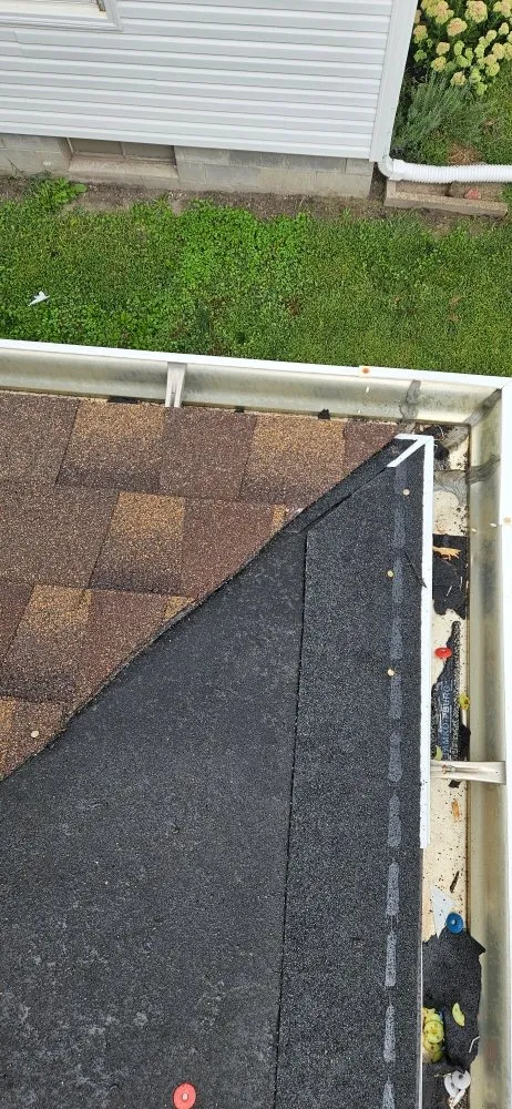 Slide of Roof Rite Solutions