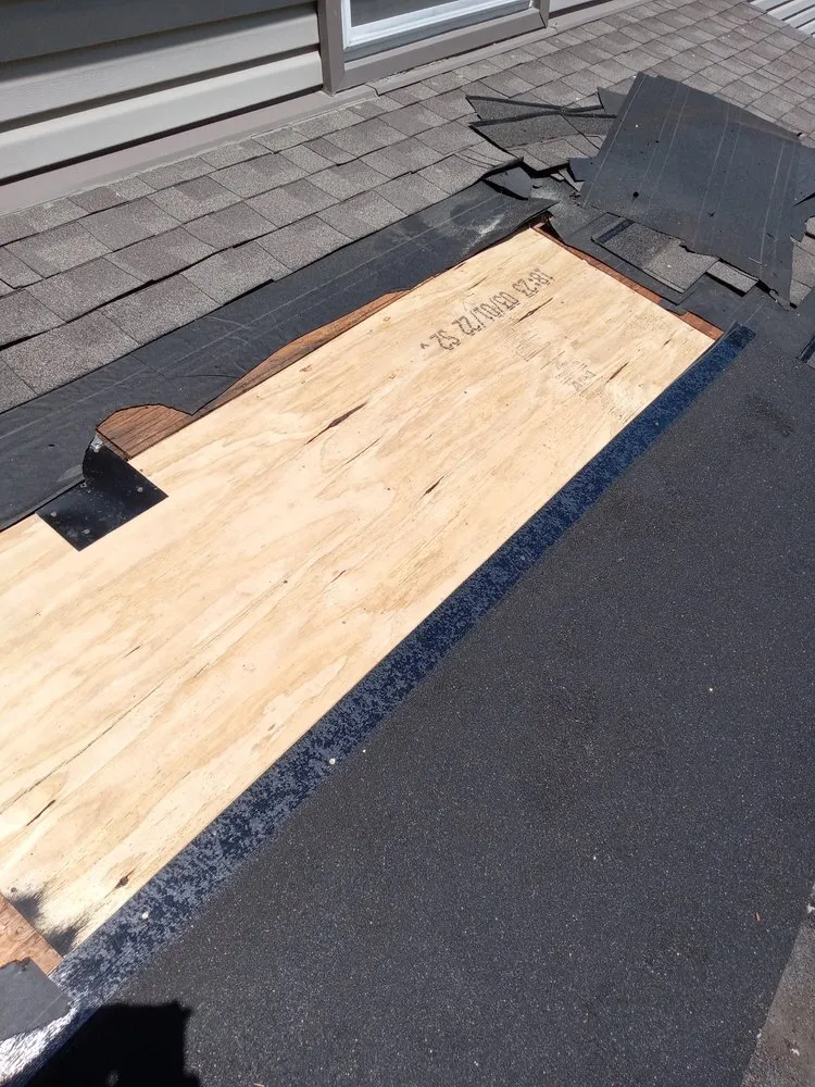Licensed roof replacement in Clarkston, MI - Roof RX