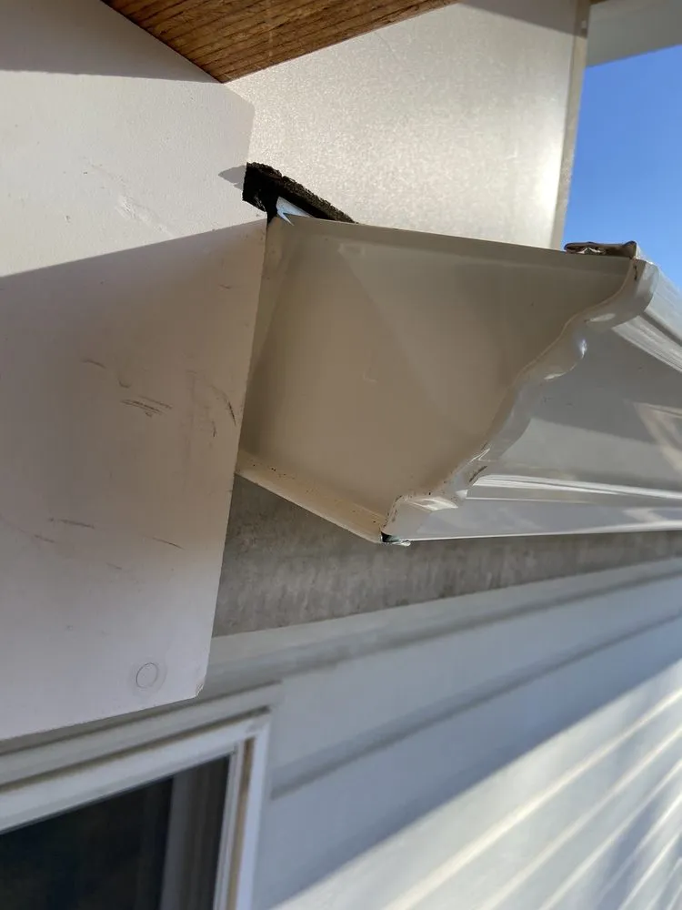 Slide of Roof Simple