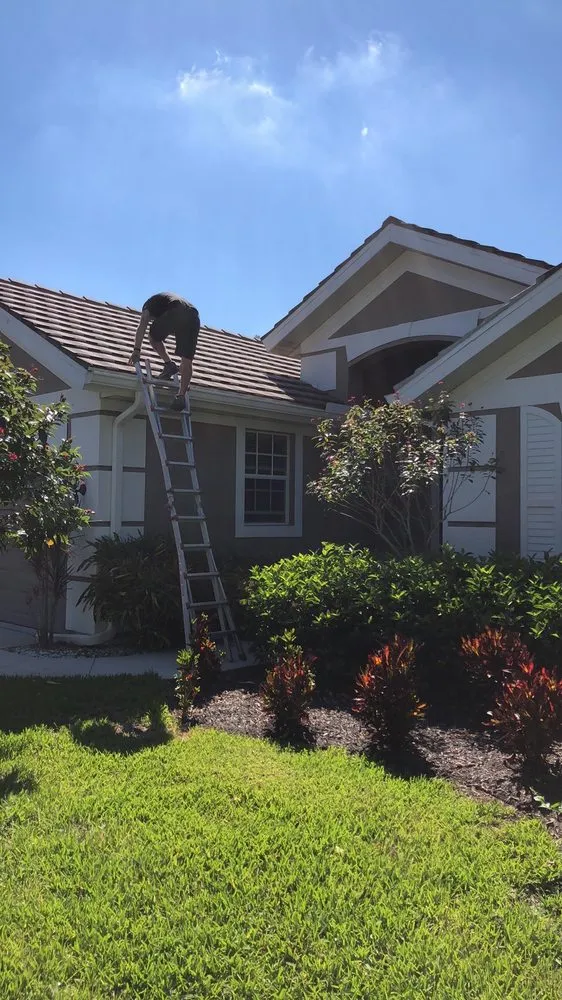 Slide of Roof Smart Pro