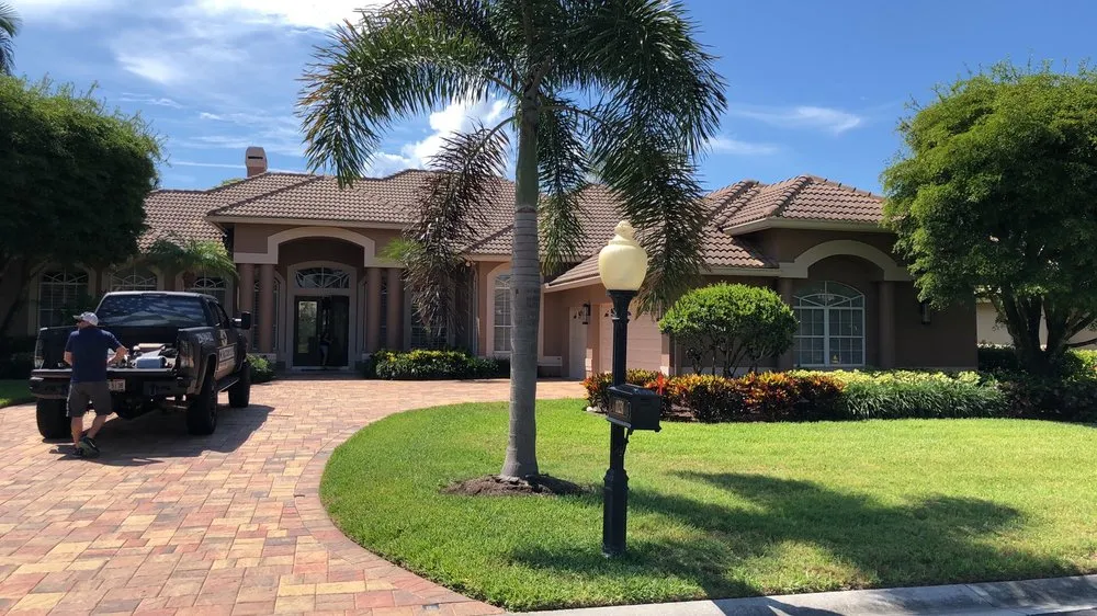 Slide of Roof Smart Pro