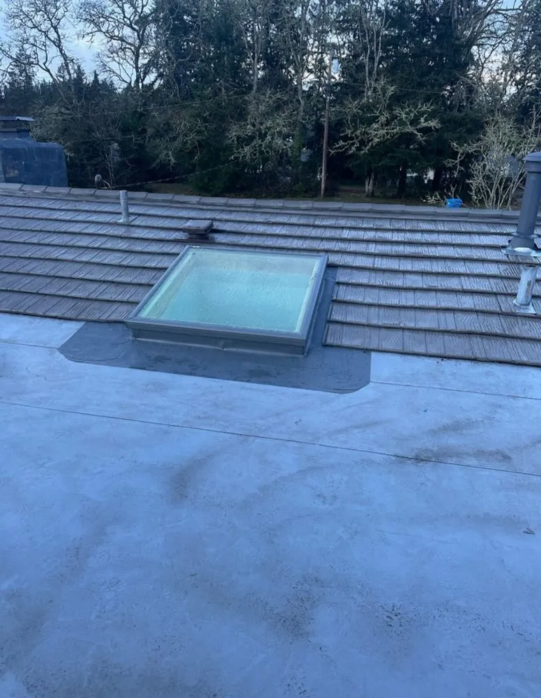 Slide of Roof Tec