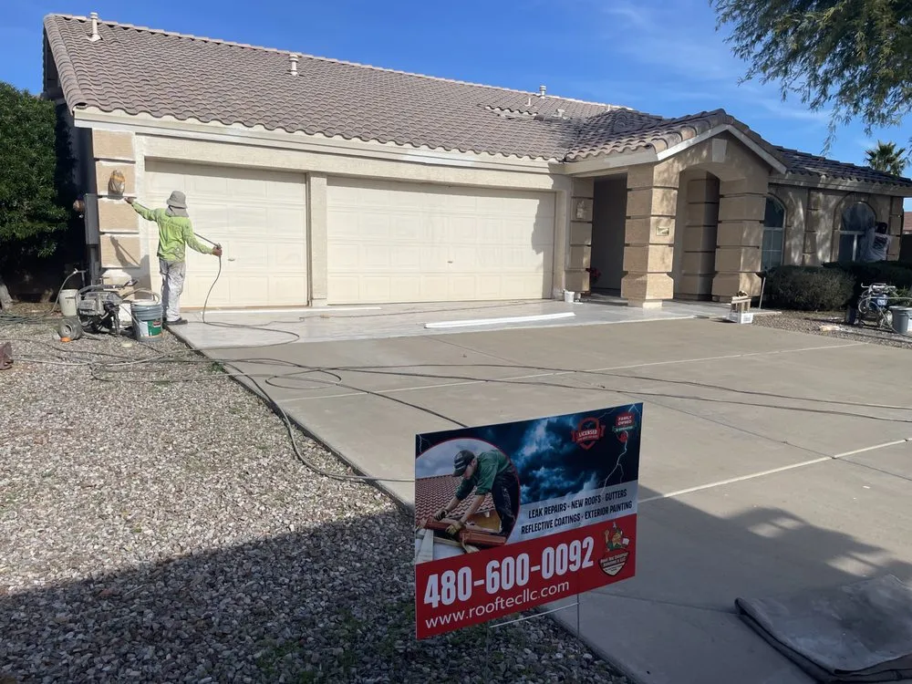 Slide of Roof Tec Exterior Solutions