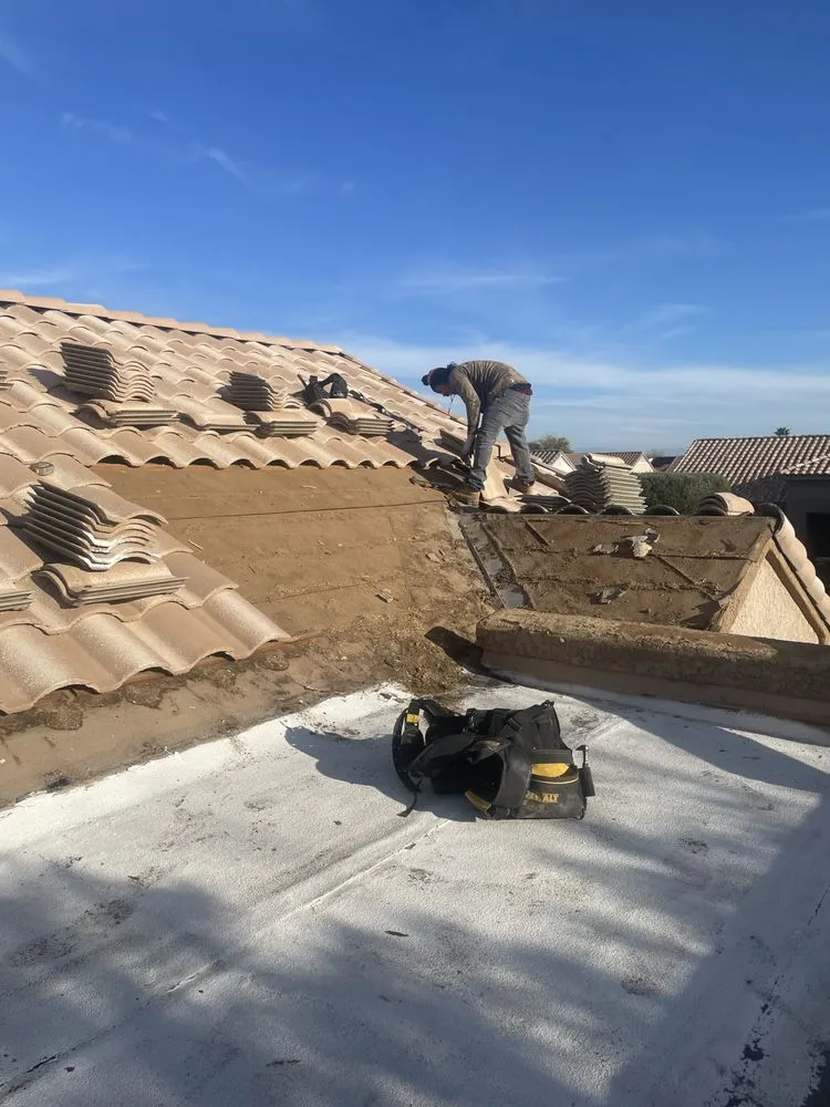 Slide of Roof Tec Exterior Solutions