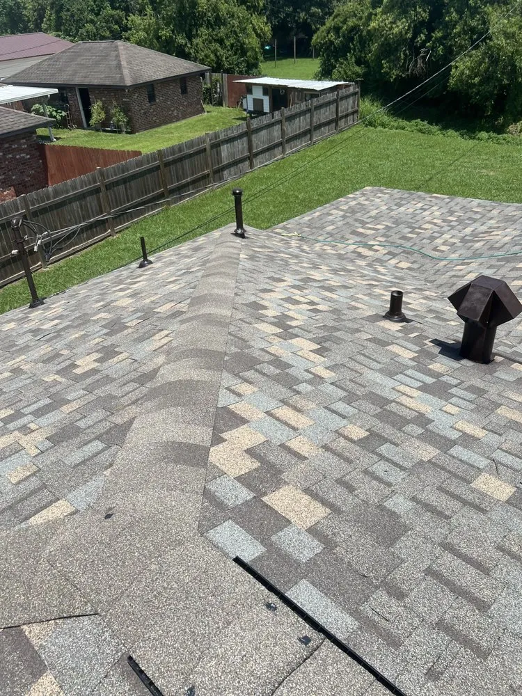 Slide of Roof Tech Contractors