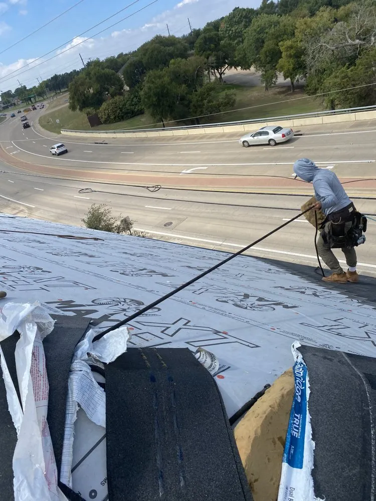Slide of Roof Tech Dfw
