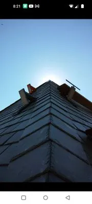 Roof There It Is Logo