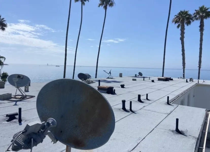 Slide of Roof Top Pro