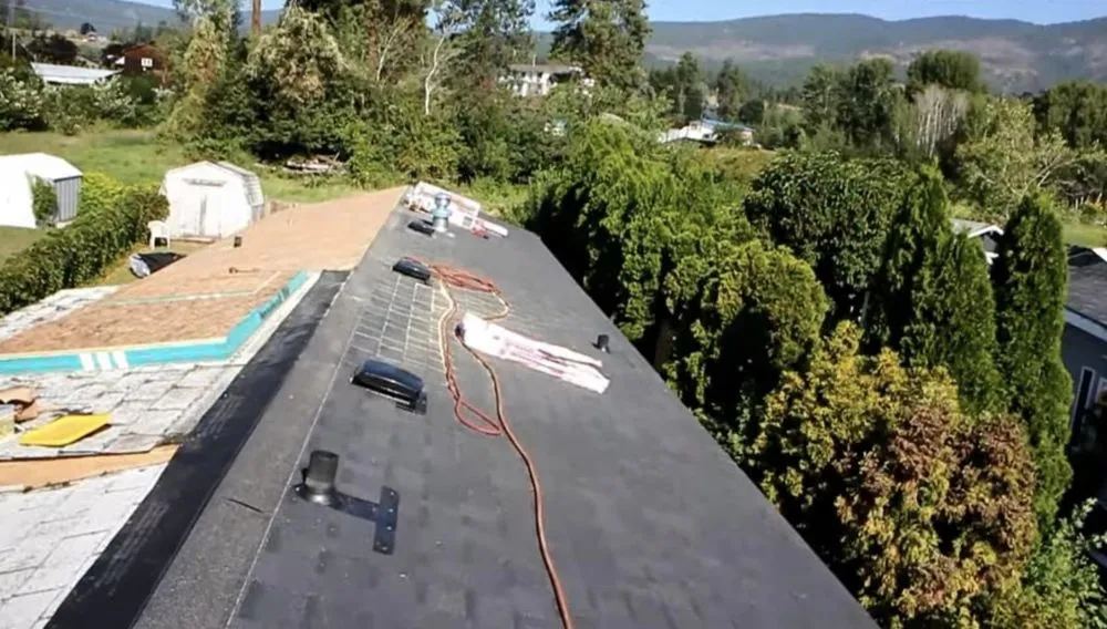 Slide of Roof Top Techs