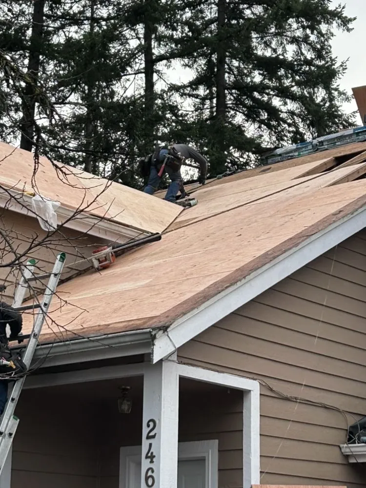Slide of Roof Top Techs