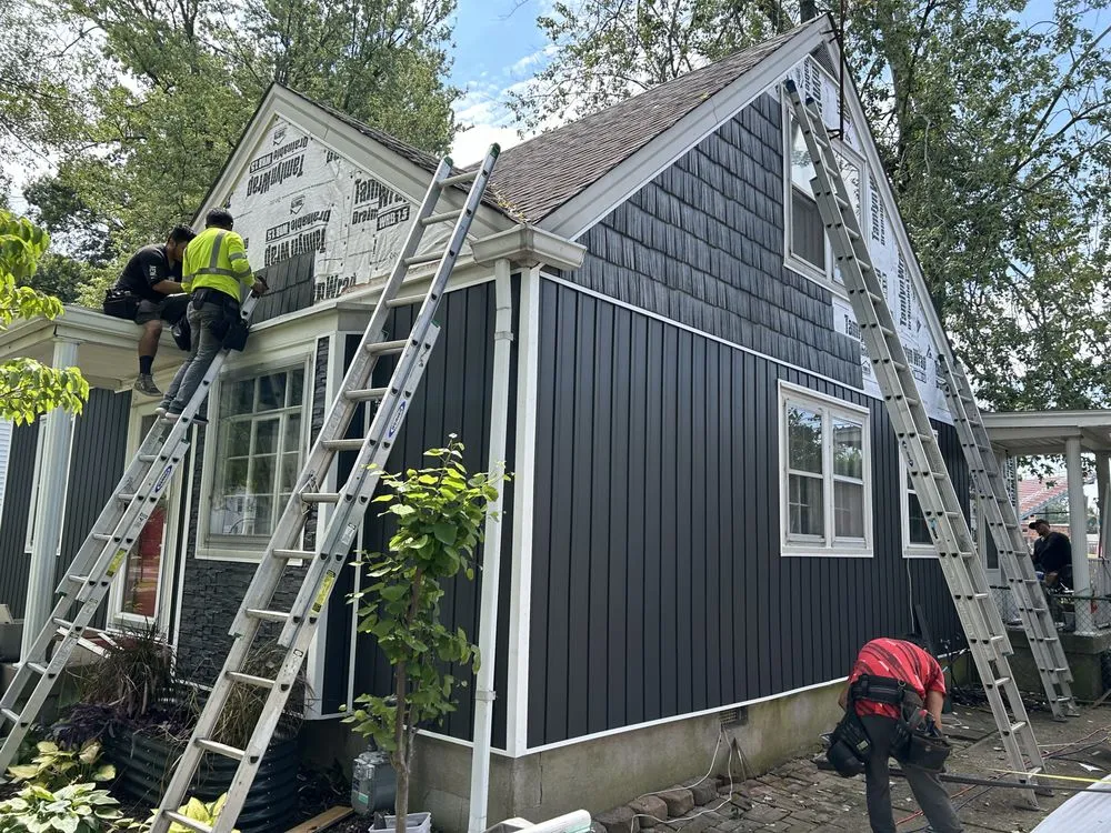 Slide of Roof Troops