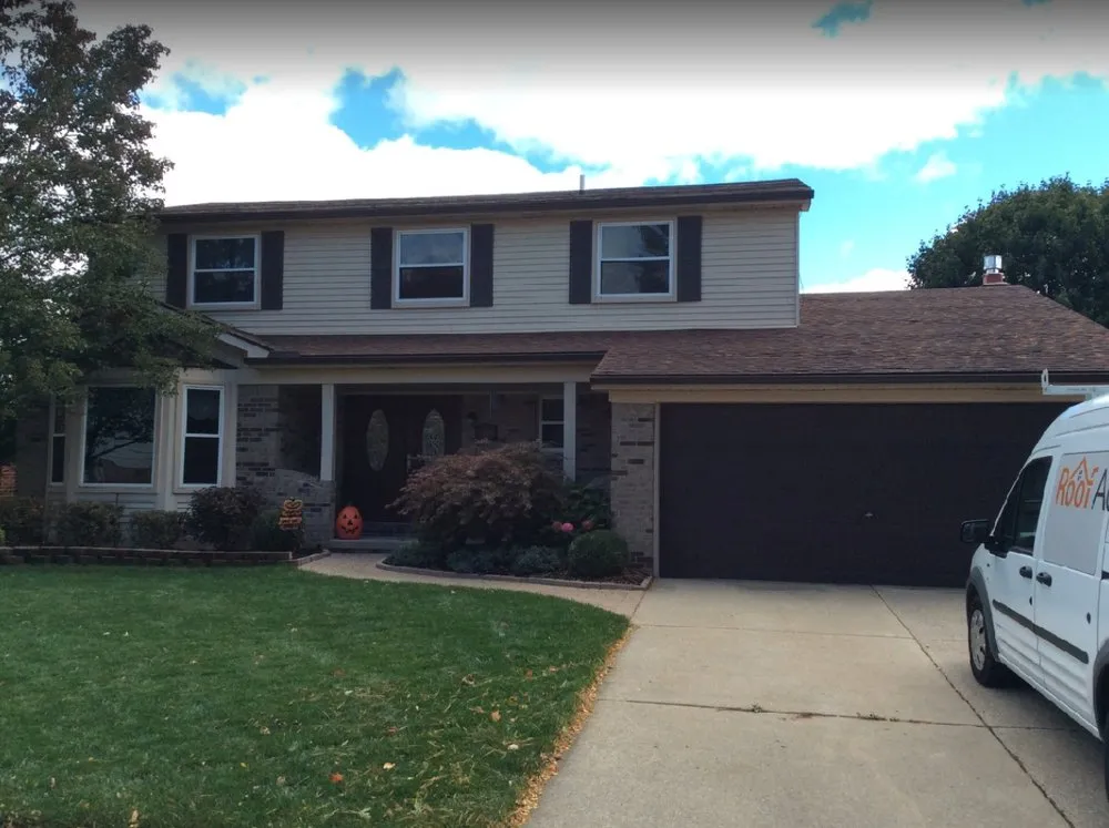 Slide of RoofAdvisor