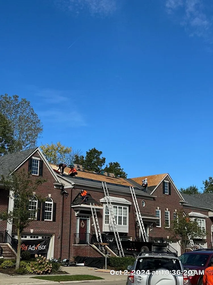 Slide of RoofAdvisor