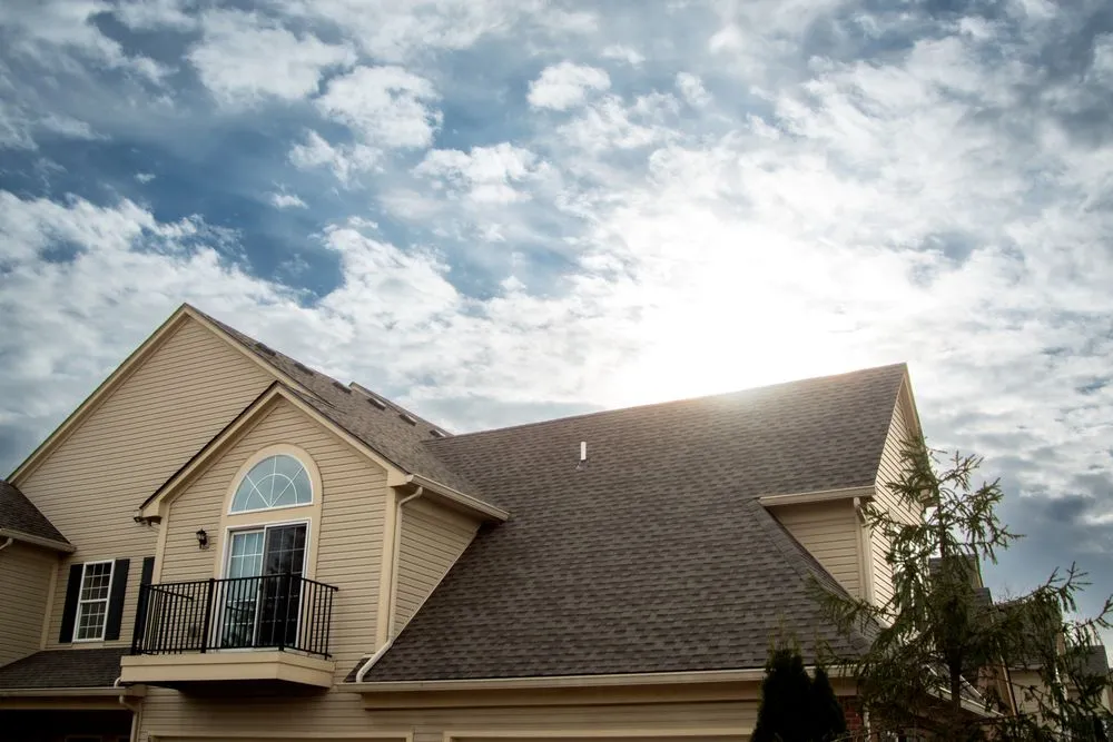 Slide of RoofAdvisor