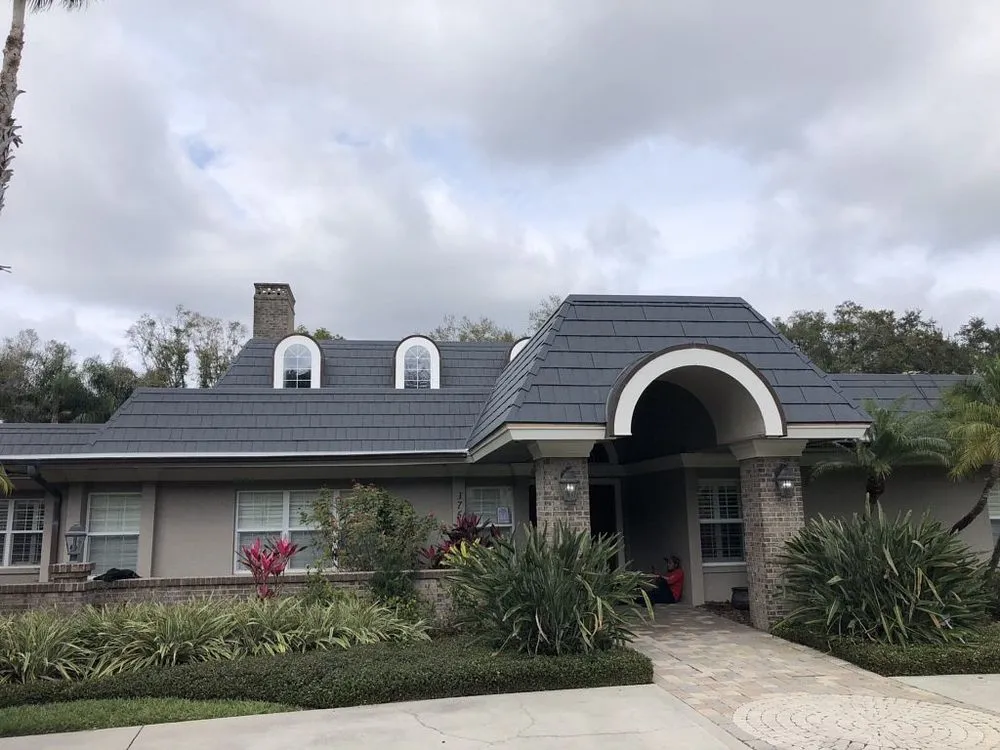 Slide of RoofCrafters