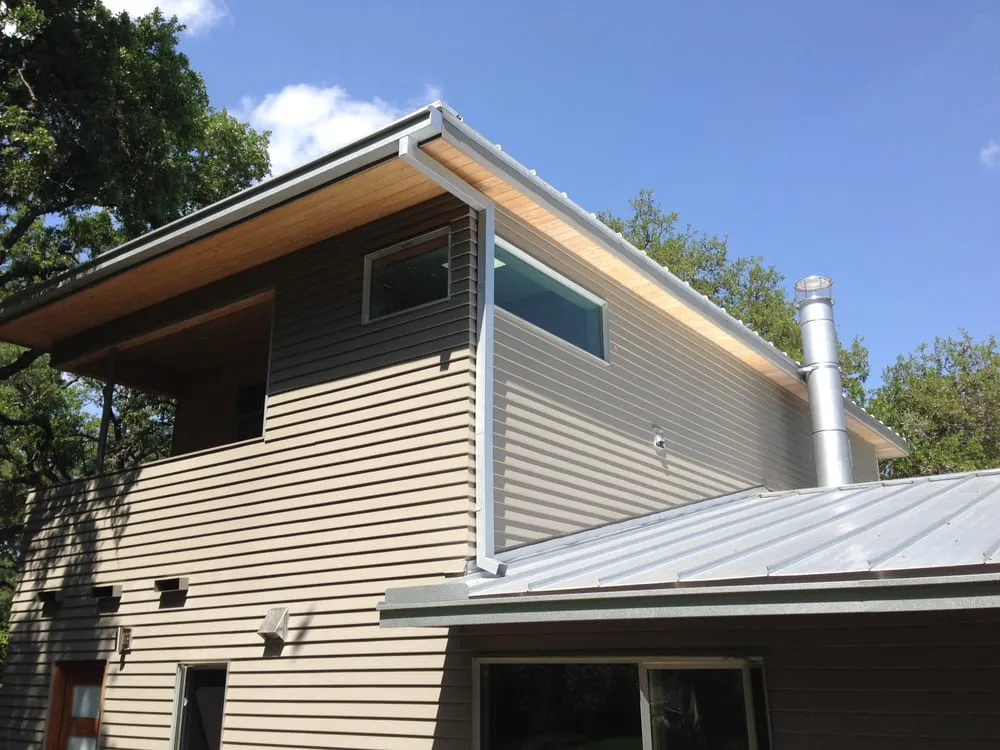 Slide of RoofCrafters