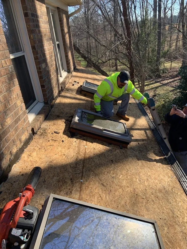 Slide of Roof’d Up Roofing & Repair