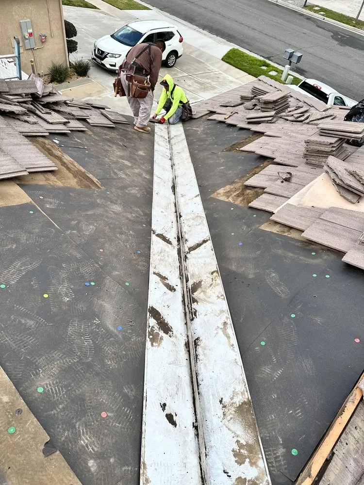 Slide of Roofer Handy Man