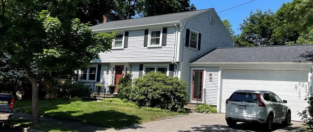 Slide of Roofers Edge & Siding