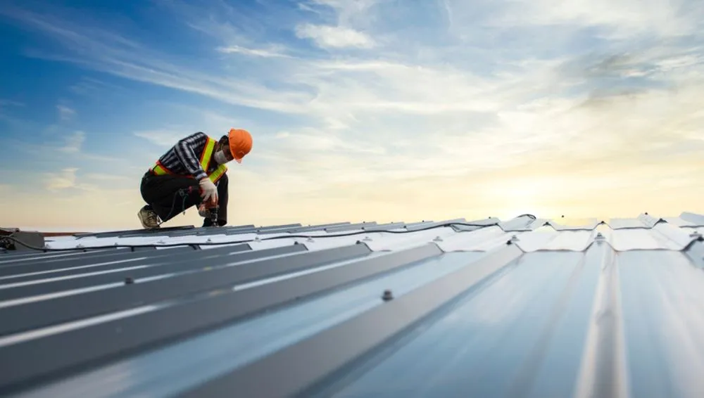 Slide of Roofers Elite