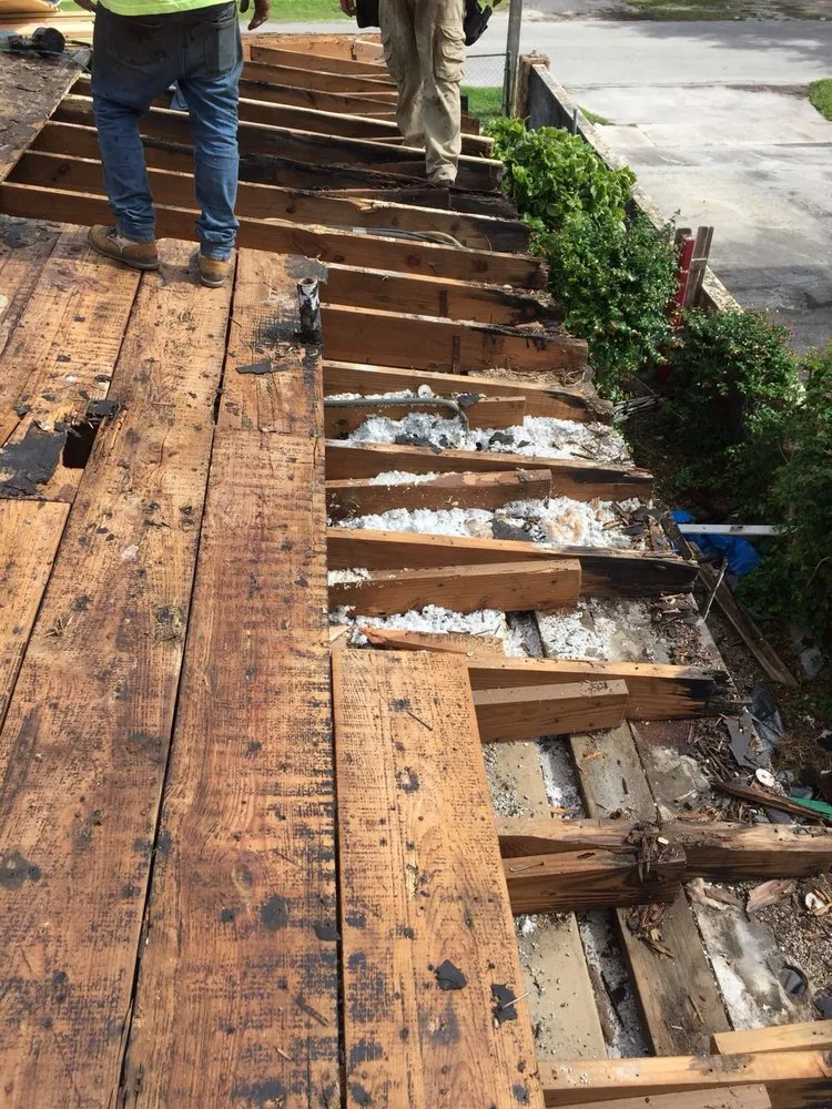 Slide of Roofers of The Bay