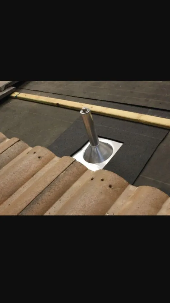 Slide of Roofers of The Bay