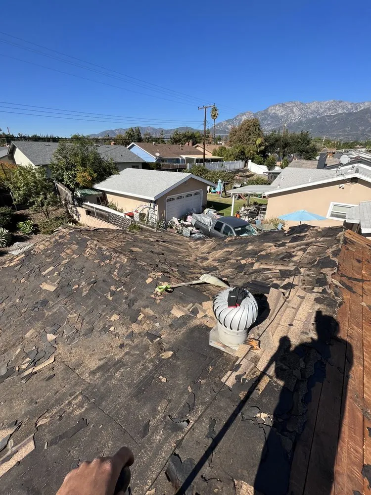 Slide of Roofers Paint