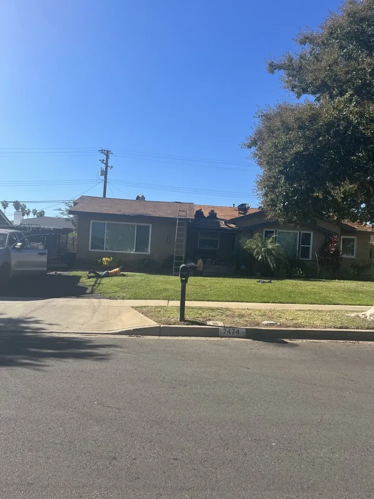 Slide of Roofers Paint