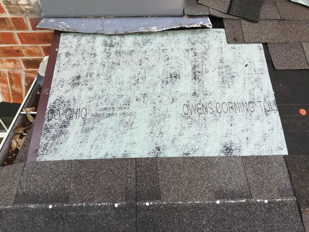 Slide of Roofers Roofing