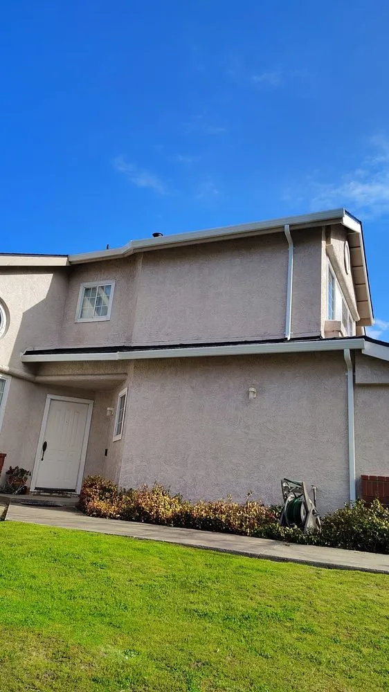 Slide of Roofers United