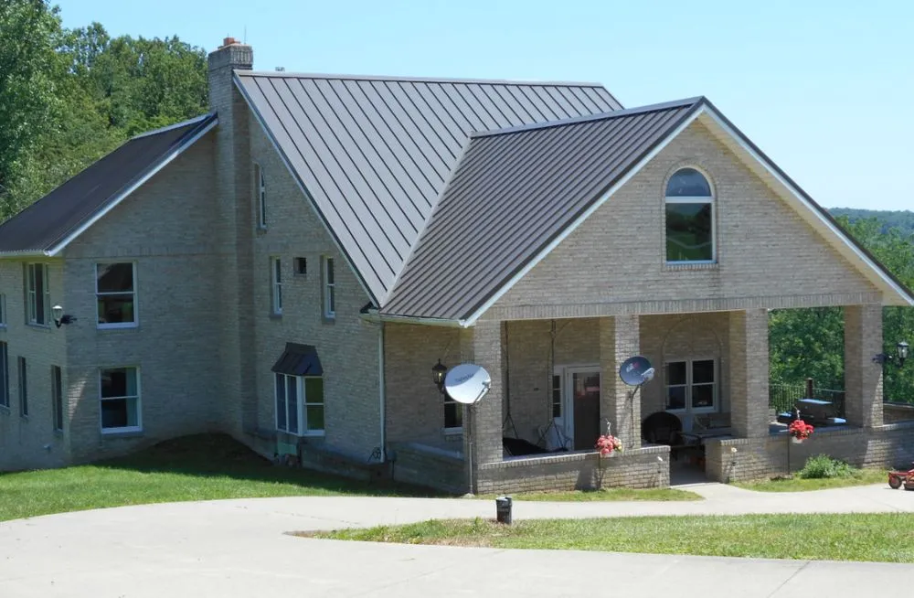 Slide of Roofiant Exteriors