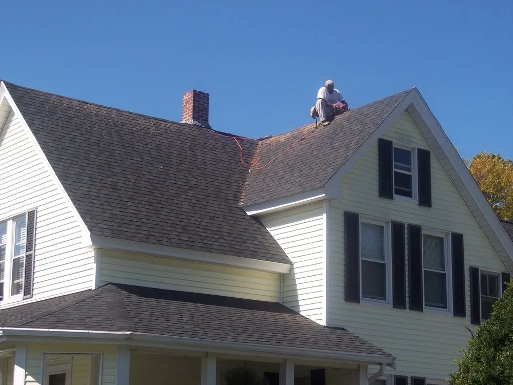 Slide of Roofin' Solutions