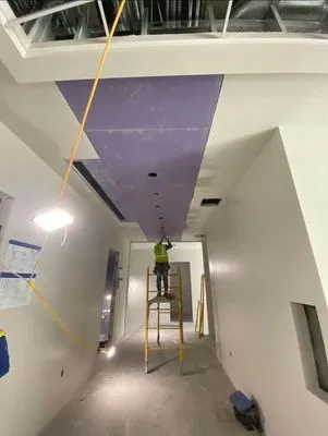 Roofing & Construction Crafters Logo